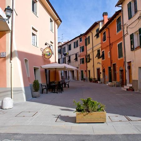 Апартаменты Antico Borgo Бруньято Экстерьер фото